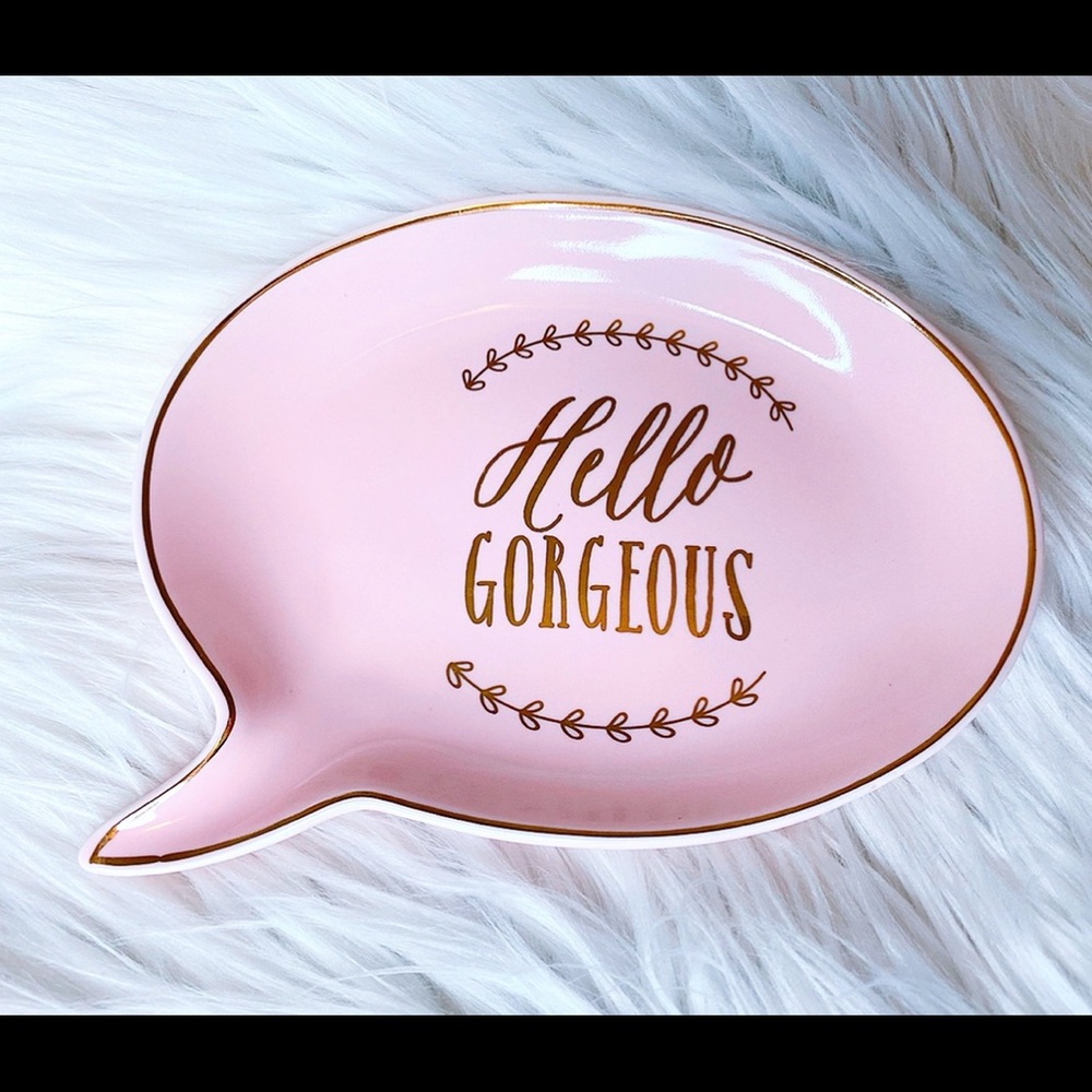 hello gorgeous jewelry tray